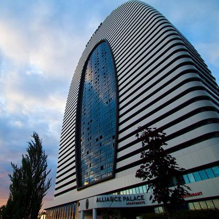 Apartments In Alliance Batumi Eksteriør bilde